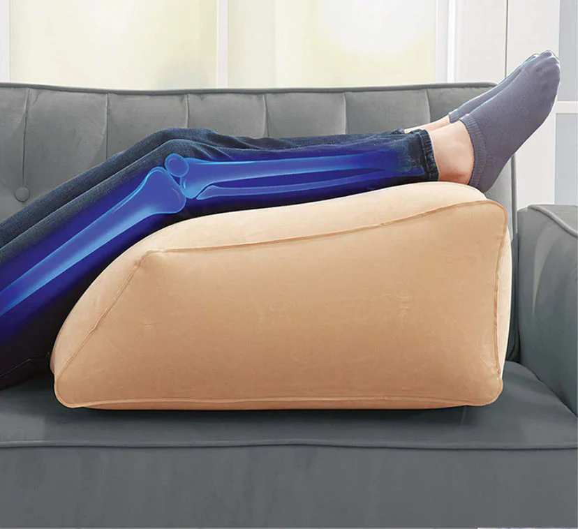 Almohada para Piernas Inflable | Cuña Vascular con Bomba de Aire - Image 3