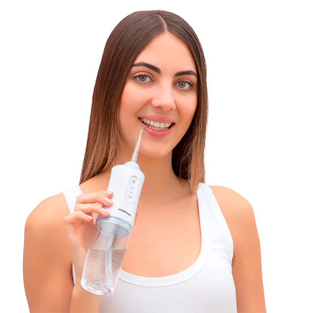 Irrigador Bucal Recargable y Portátil con Cuatro Cabezales - Image 8