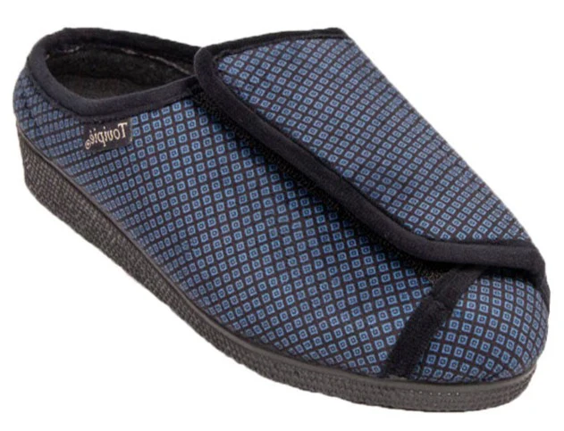 Zapatilla Ancha para Casa con Cierre de Velcro